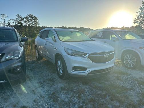 2018 Buick Enclave Essence