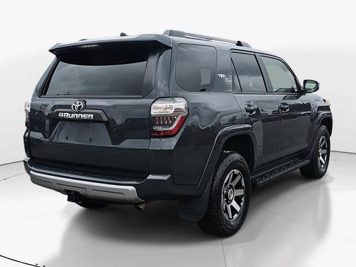 2024 Toyota 4Runner TRD Off Road