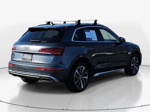 2023 Audi Q5 45 S line Premium Plus