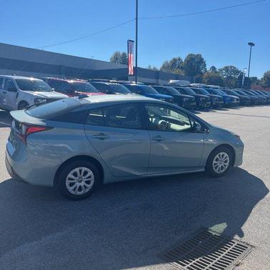 2020 Toyota Prius LE