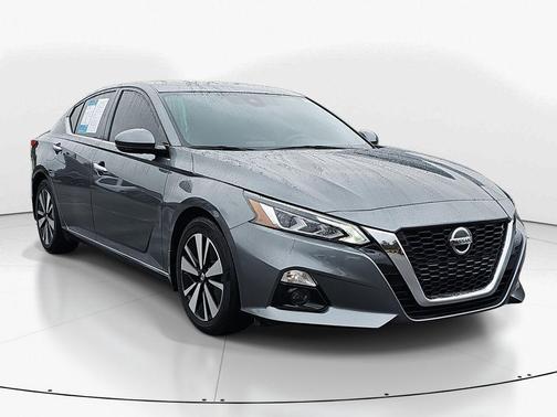 2022 Nissan Altima 2.5 SL