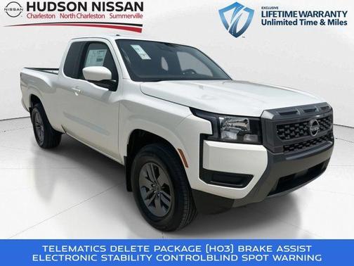 2025 Nissan Frontier SV