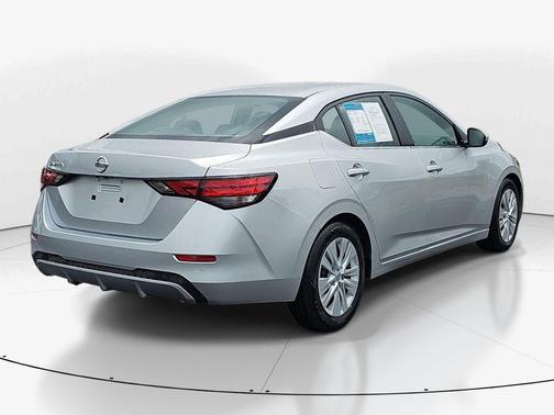 Brilliant Silver Metallic 2021 Nissan Sentra S
