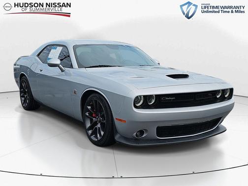 2022 Dodge Challenger R/T Scat Pack