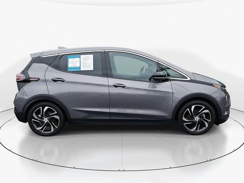 2023 Chevrolet Bolt EV 2LT