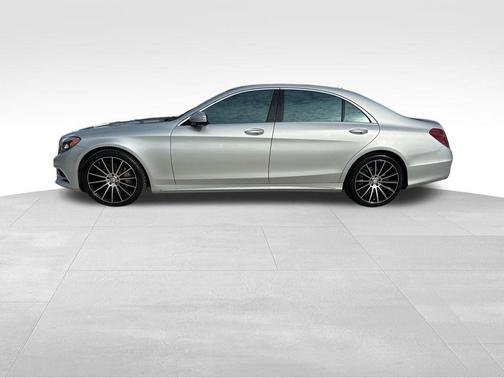 2016 Mercedes-Benz S-Class S 550