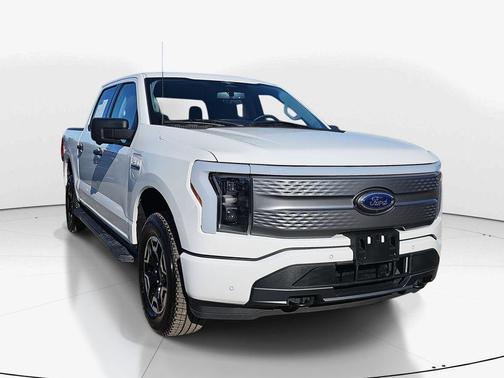 2023 Ford F-150 Lightning XLT