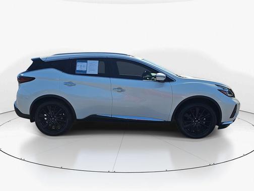 2023 Nissan Murano Platinum