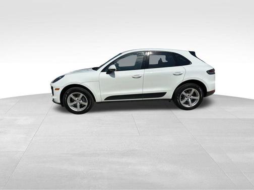 2019 Porsche Macan Base