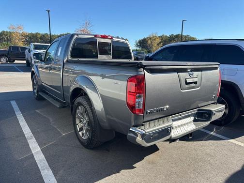 2021 Nissan Frontier SV