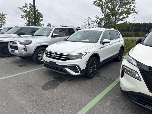 2024 Volkswagen Tiguan 2.0T SE