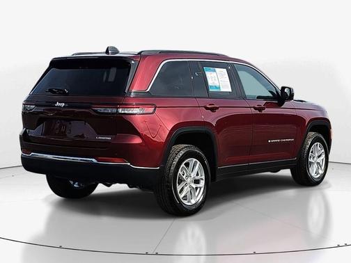 2025 Jeep Grand Cherokee Laredo X