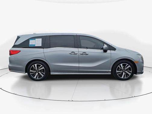 2018 Honda Odyssey Elite