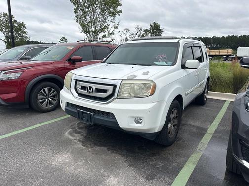 2011 Honda Pilot EX-L w/ Navigation