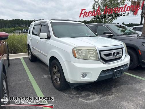 2011 Honda Pilot EX-L w/ Navigation
