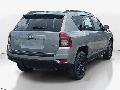 Billet Silver Metallic Clearcoat 2016 Jeep Compass Latitude