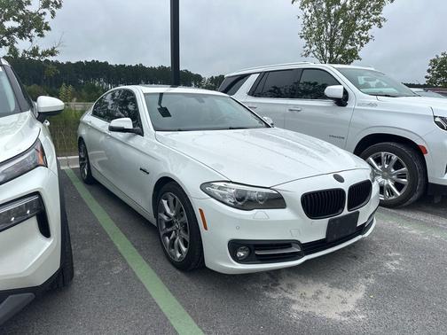 2016 BMW 528 i