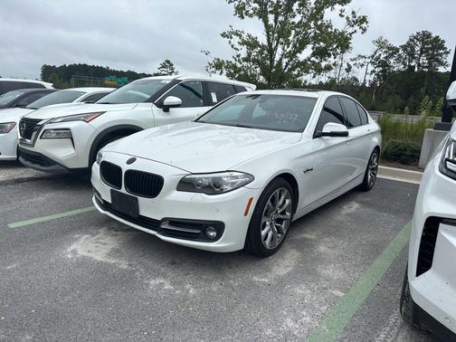 2016 BMW 528 i