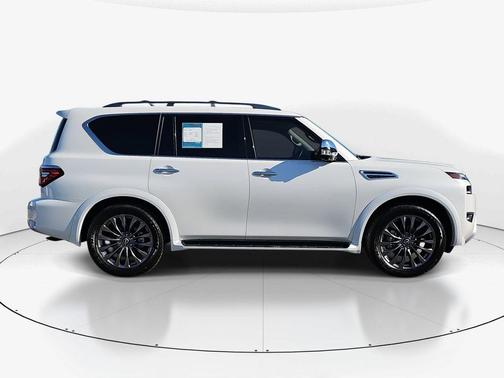 2024 Nissan Armada Platinum