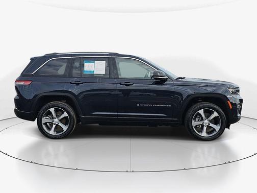 2022 Jeep Grand Cherokee 4xe Base
