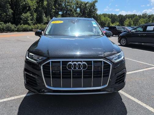 2023 Audi Q7 55 Premium Plus