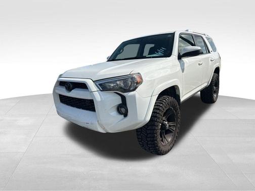 2016 Toyota 4Runner SR5