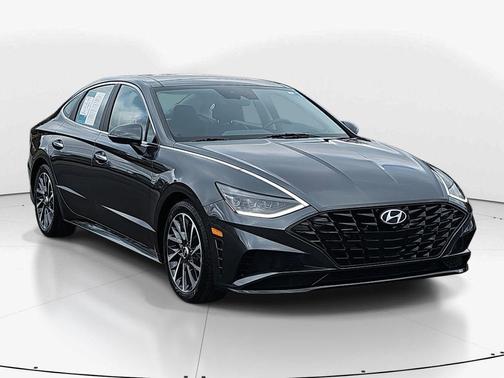 2022 Hyundai SONATA Limited