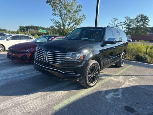 2017 Lincoln Navigator Select