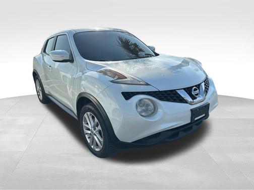 2017 Nissan Juke S