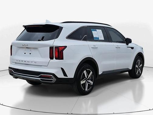 2022 Kia Sorento S