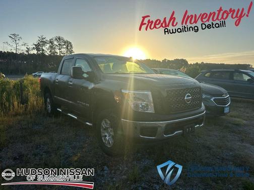 2019 Nissan Titan SV