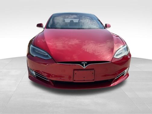 2020 Tesla Model S Long Range
