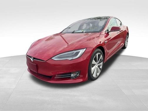 2020 Tesla Model S Long Range