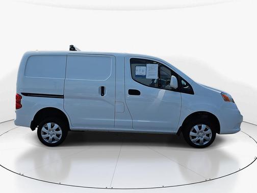 2021 Nissan NV200 SV