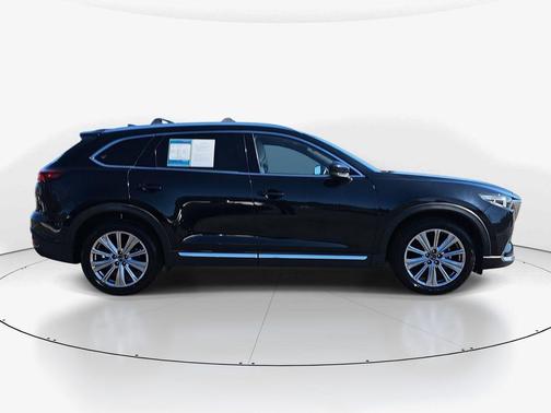 2022 Mazda CX-9 Signature