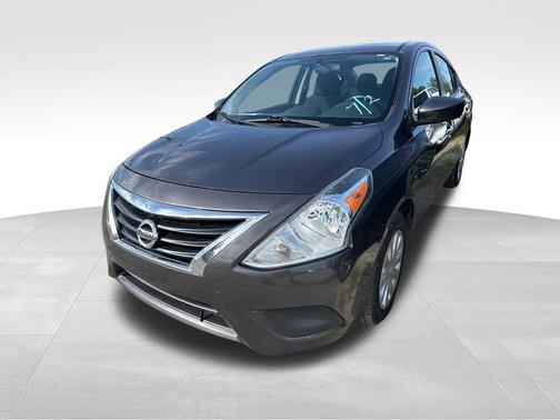 2015 Nissan Versa 1.6 SV