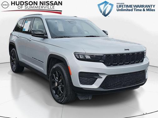 2024 Jeep Grand Cherokee Laredo