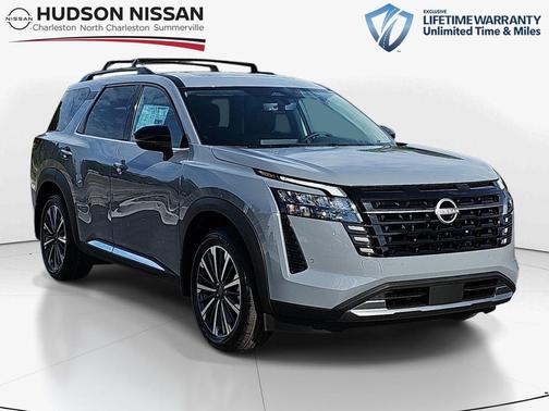 Boulder Gray Metallic 2026 Nissan Pathfinder Platinum