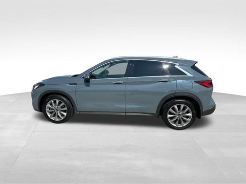 2022 INFINITI QX50 Luxe