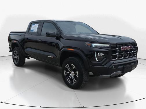 2023 GMC Canyon AT4