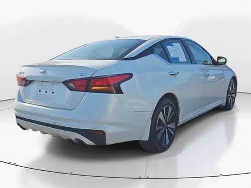 2019 Nissan Altima 2.5 SV
