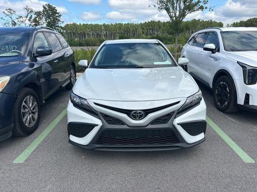 2023 Toyota Camry 
