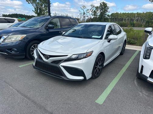 2023 Toyota Camry 