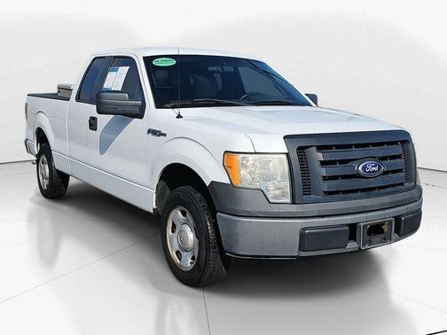 2009 Ford F-150 XL SuperCab