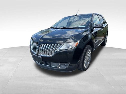 2015 Lincoln MKX Base