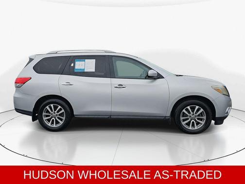 2014 Nissan Pathfinder SV