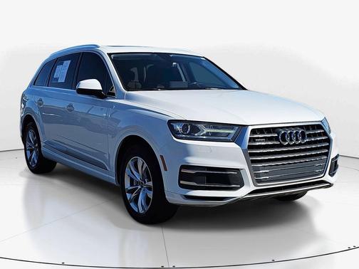 2018 Audi Q7 3.0T Premium Plus