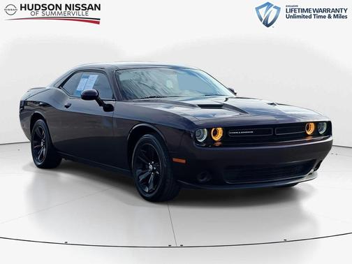 2021 Dodge Challenger SXT