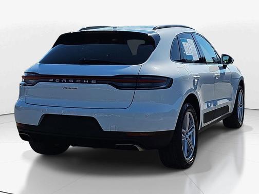 2021 Porsche Macan Base