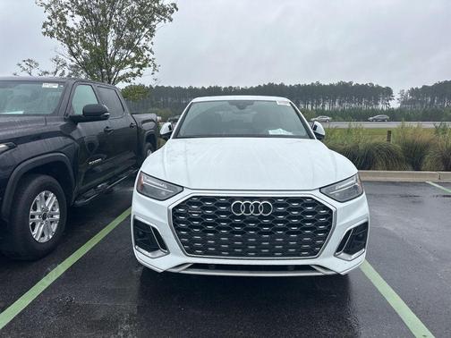 2023 Audi Q5 45 S line quattro Premium